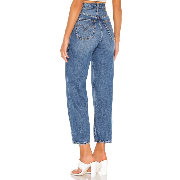 Levi’s Ribcage Straight Ankle Jeans - Picture 7 of 9